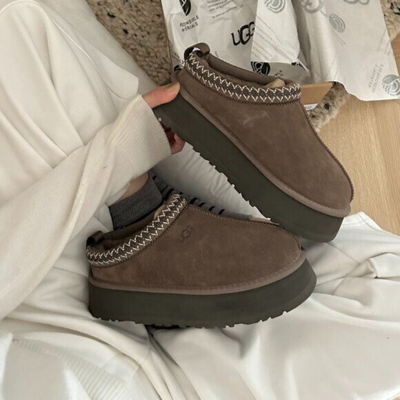 UGG Shoes - UGG Tazz Platform Shearling Lined Slipper